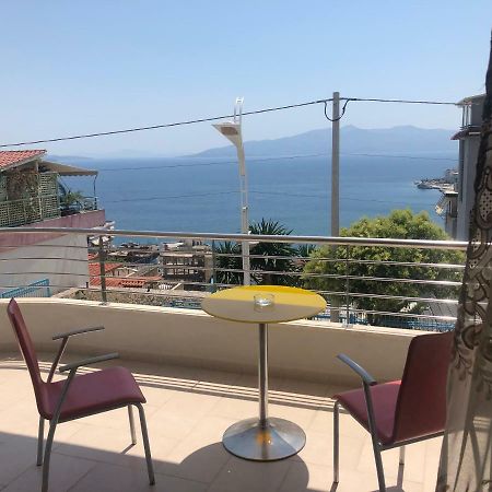 Xhulio Apartments Sarandë Exteriér fotografie