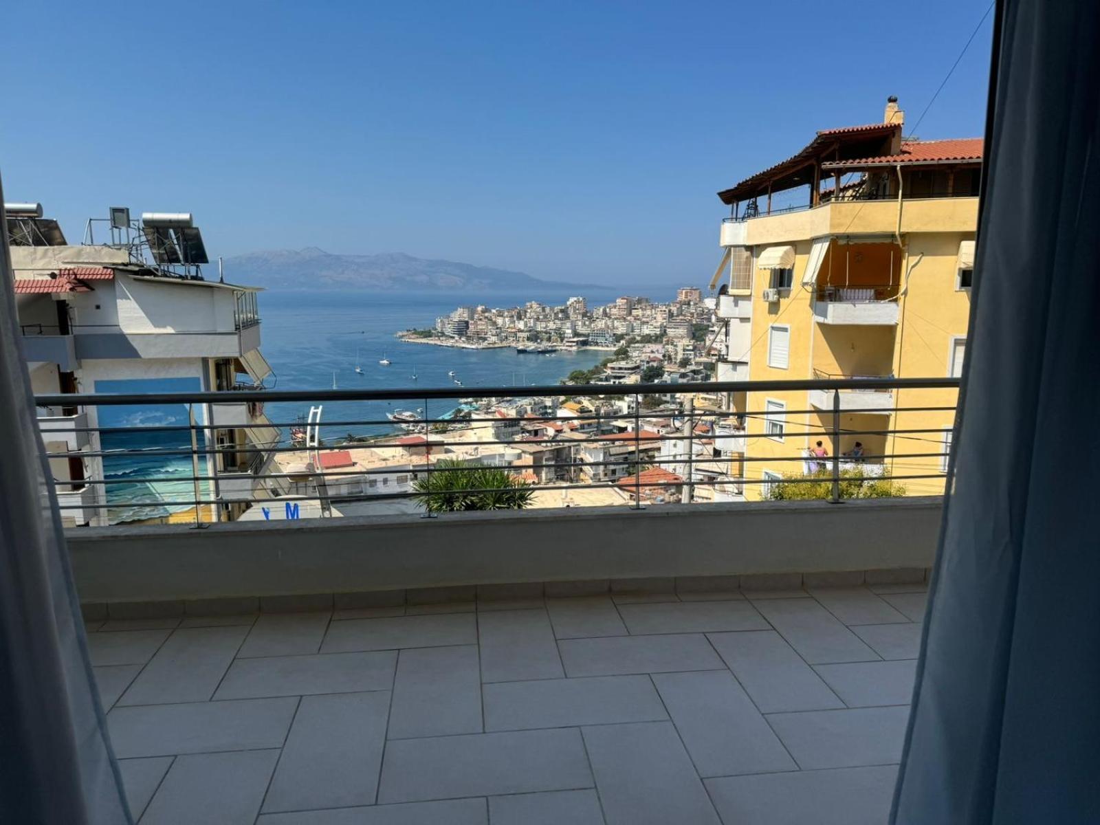 Xhulio Apartments Sarandë Exteriér fotografie