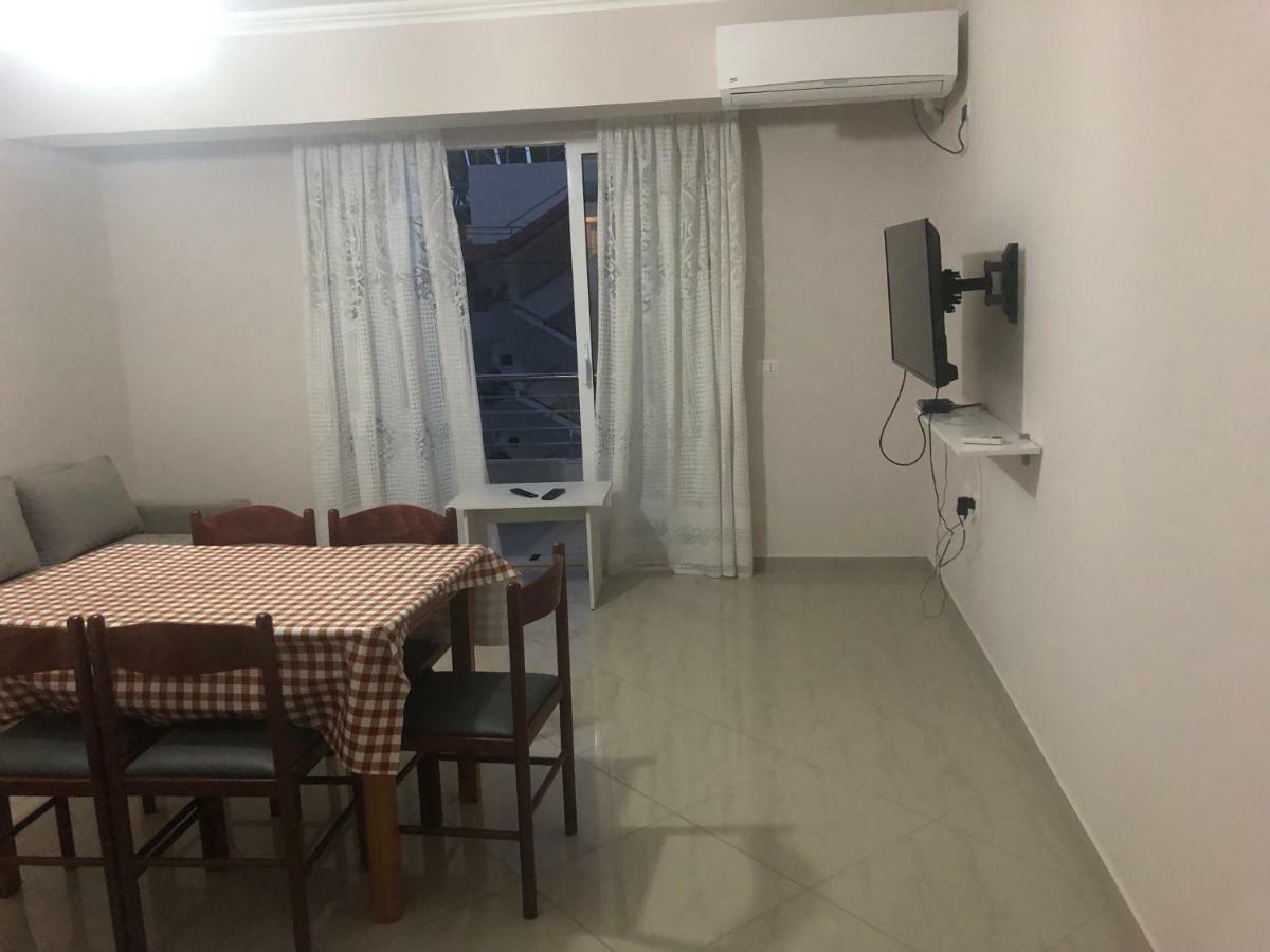 Xhulio Apartments Sarandë Exteriér fotografie